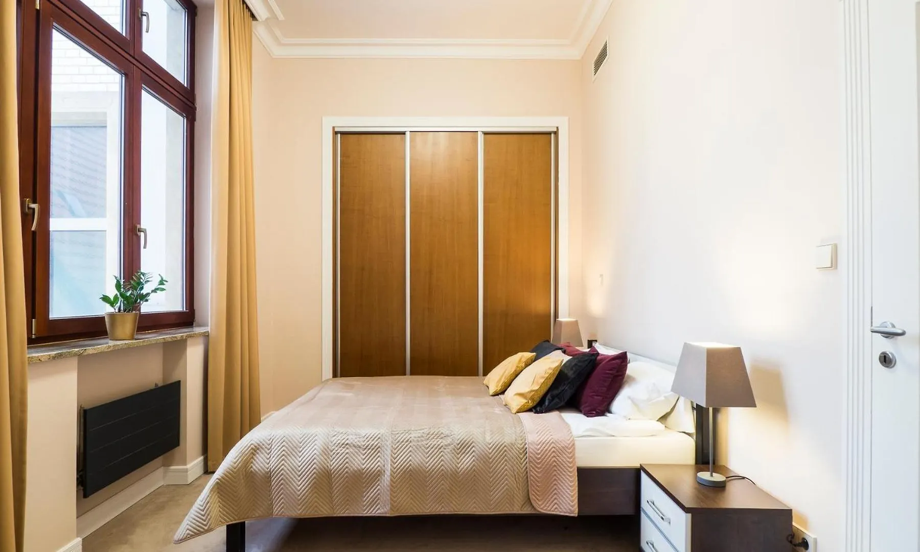 Majestic Residence -150M2 With Iconic Market Square View As Home Apartamenty R506 Wroclaw Poland